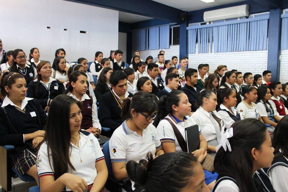 No avala ni garantiza el Cobach cursos especiales de ingreso que se ofrecen.