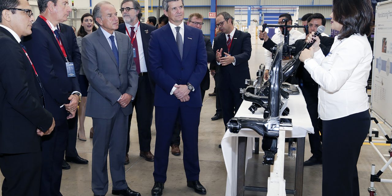 Inaugura JMC nueva empresa de autopartes GESTAM.