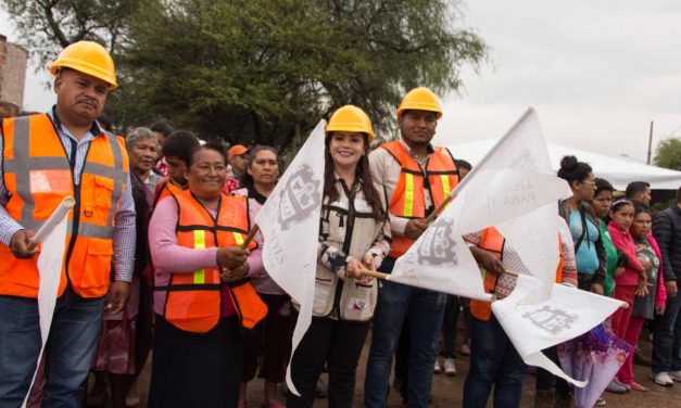Obras de infraestructura en Villa de Reyes inician en comunidades.