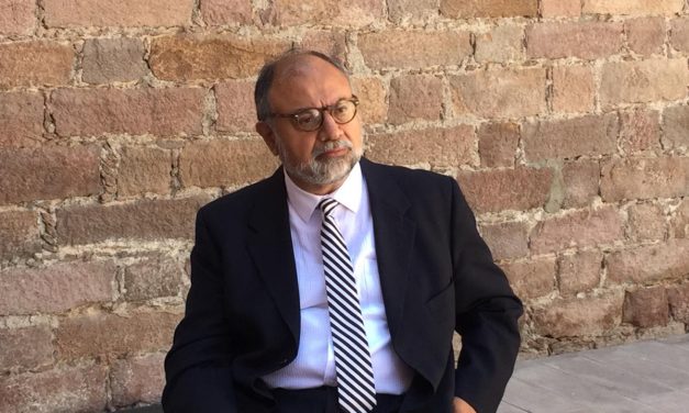 Designan a Eudoro Fonseca como nuevo director del CEART