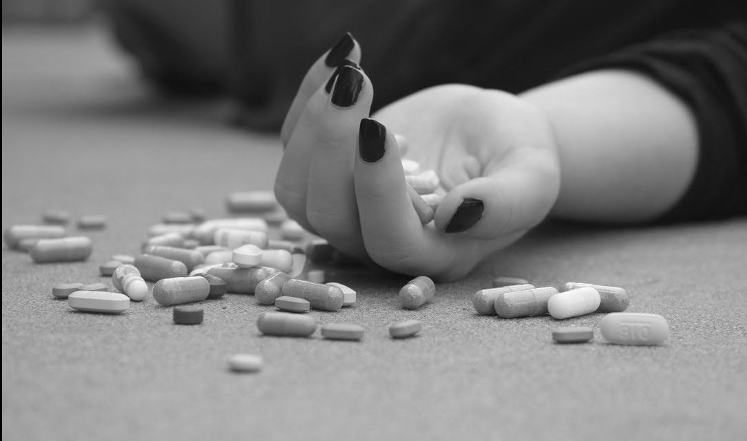 Refuerzan campaña contra el suicidio en Soledad.