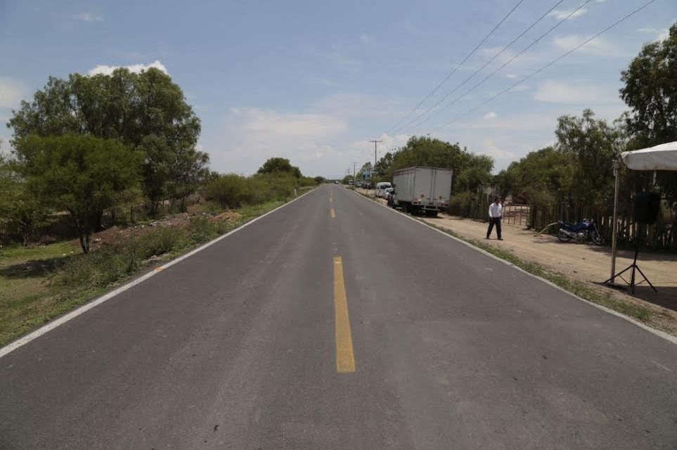 Se fortalecerá turismo del Altiplano con modernización de tramo carretero 62.