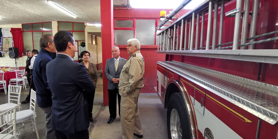 Apoya comunidad educativa al H. Cuerpo de Bomberos de SLP