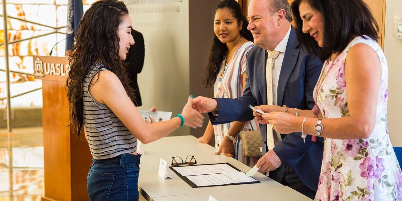 La UASLP en este periodo, ha entregado becas al 54% de sus alumnos