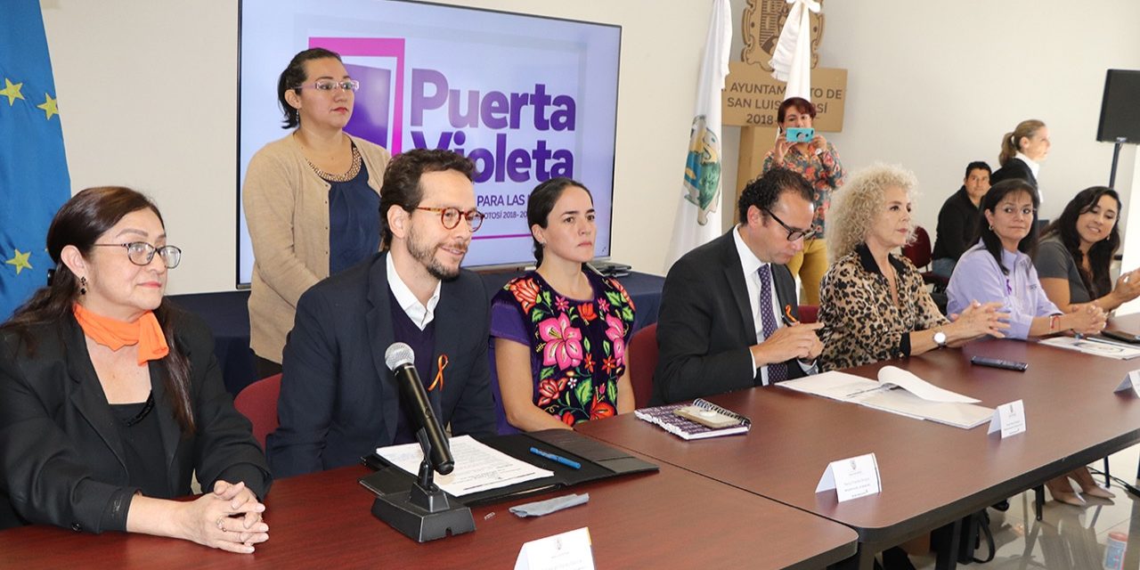 Apertura ayuntamiento capitalino “Puerta Violeta” para atender mujeres víctimas de violencia.
