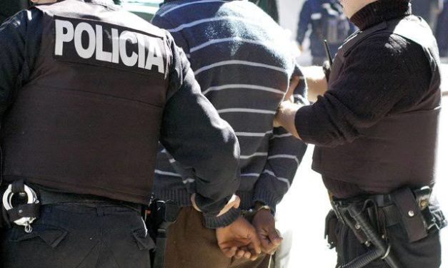 Aseguran vehículos robados y decomisan droga en SLP