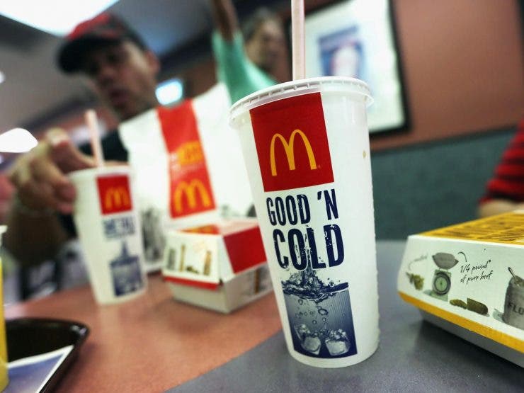 McDonald’s retira sus fuentes de sodas debido al coronavirus