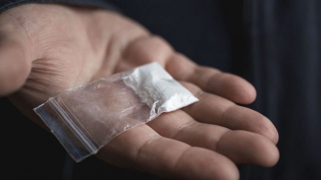Detienen a 15 personas por posesión de droga en SLP.