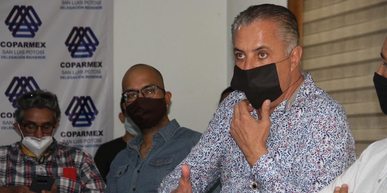 Dip. Rolando Hervert Lara, informó que dio positivo a la prueba de covid-19.