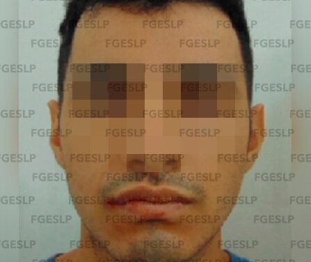 Joven es detenido por presunto robo a un OXXO de la colonia Lomas