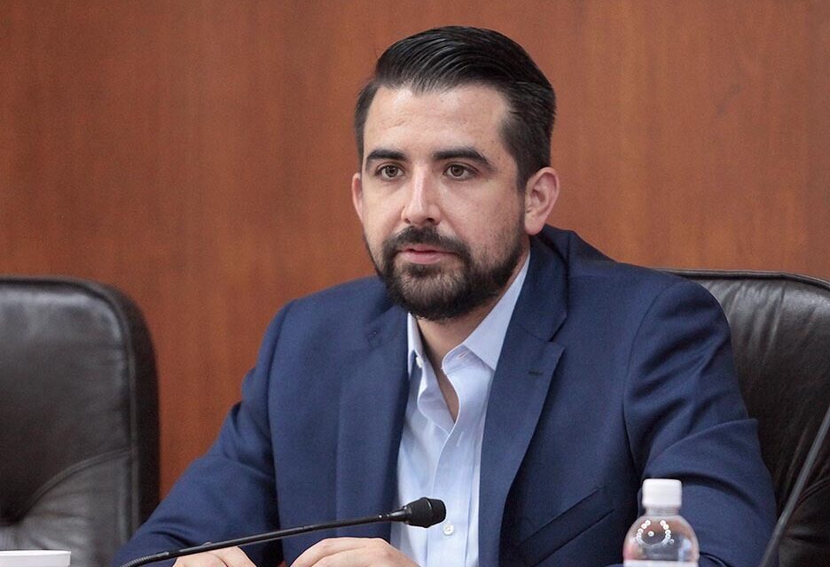 Recibe Legislativo terna del Ejecutivo para elegir titular de la Fiscalía en Hechos de Corrupción.