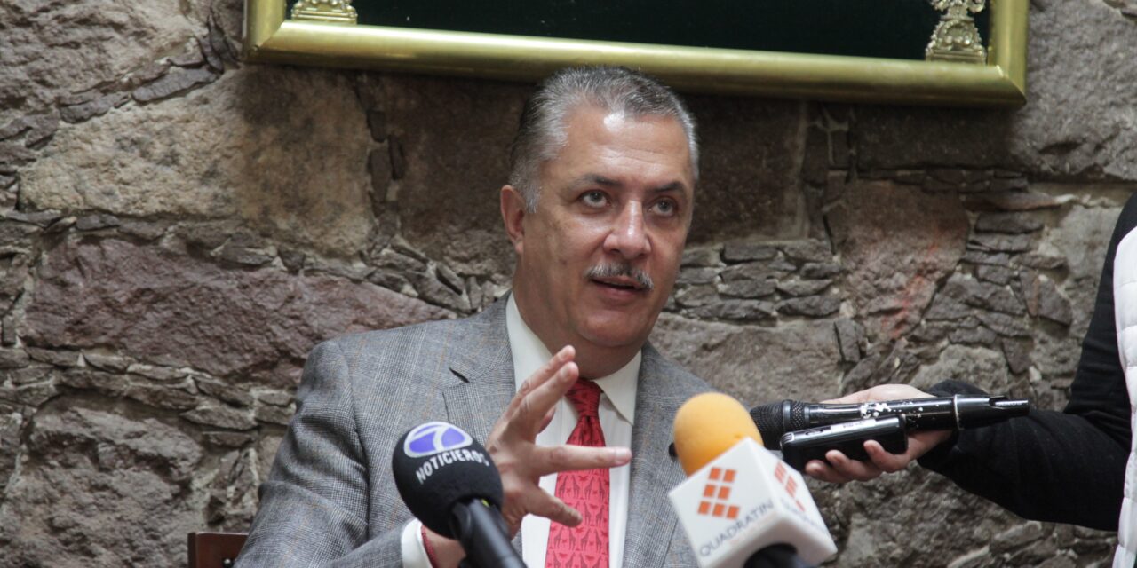 Turismo estatal en severa crisis afirma diputado.