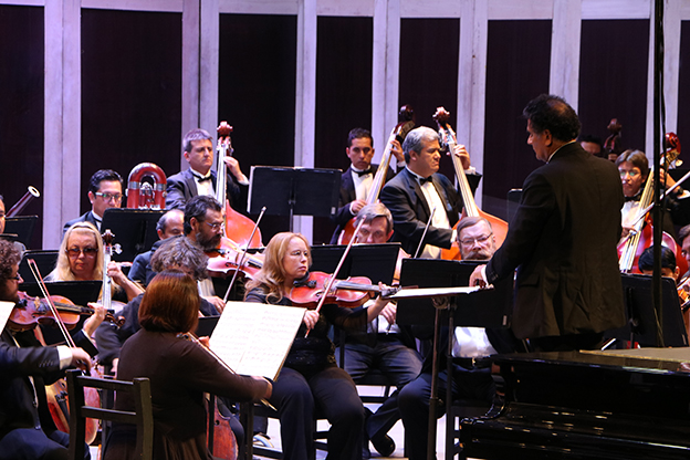 La OSSLP interpreta a Bargiel, Von Weber y Haydn en sus conciertos de fin de semana por televisión abierta